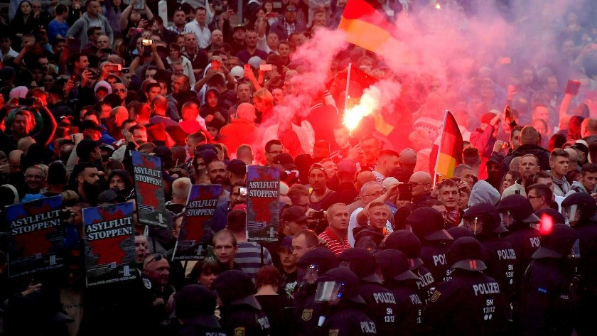 Almanya'nın Dresden kentinde "Nazi olağanüstü hâli" ilan edildi
