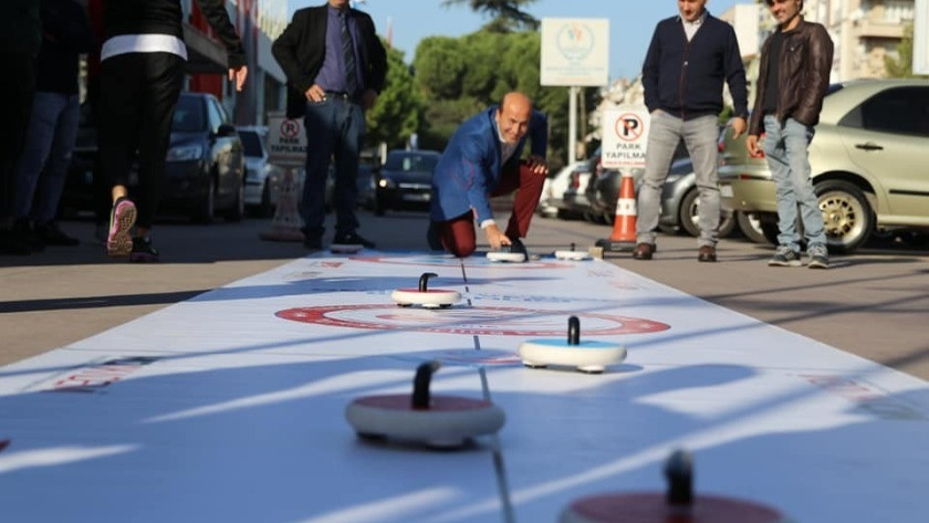 Aydın’daki öğrenciler  için floor curling heyecanı