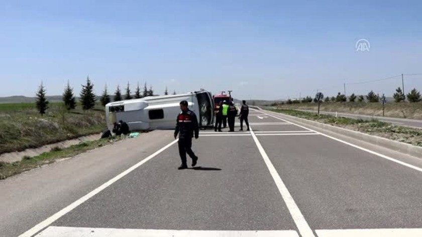 Aksaray’da otobüs şarampole devrildi: 1 ölü, 51 yaralı