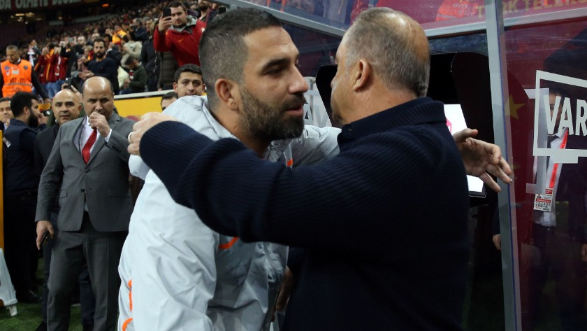 Arda Turan Galatasaray transferi son dakika ! Arda Turan açıkladı !