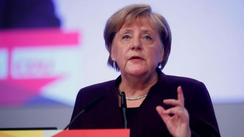 Merkel: Türkiye'nin AB'ye üye olmasını beklemiyorum
