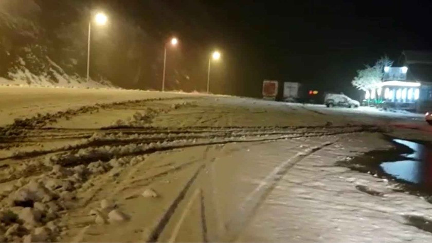 Doğu Karadeniz'de kar etkili oluyor