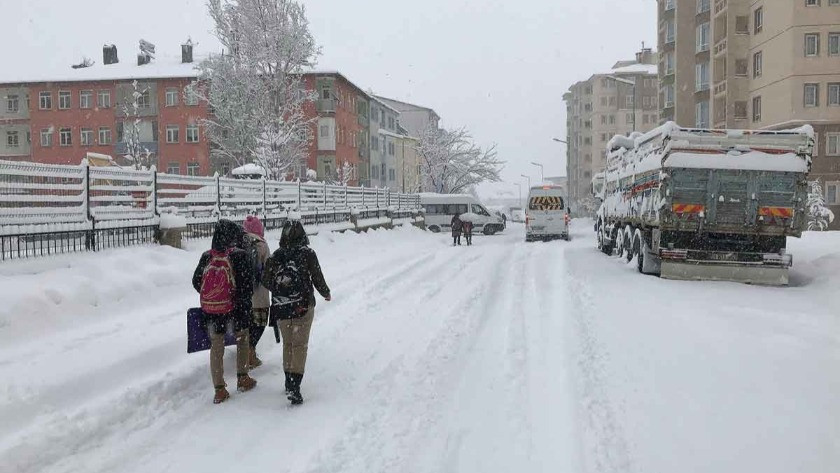 6 Aralık Sivas'da okullar katil mi? Kar tatili olan iller 2019