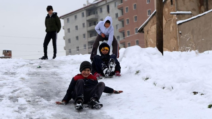 6 Aralık Çorum'da okullar katil mi? Kar tatili olan iller 2019