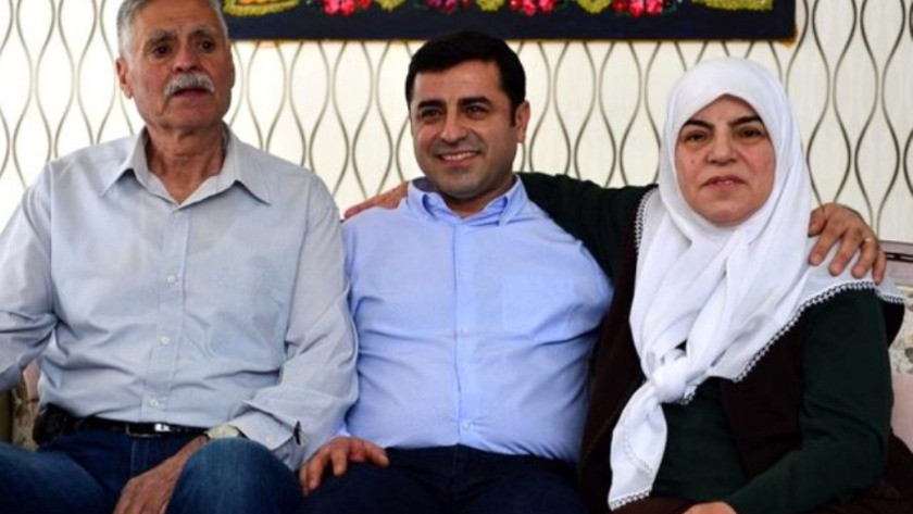 Selahattin Demirtaş'ın anne ve babası kaza geçirdi