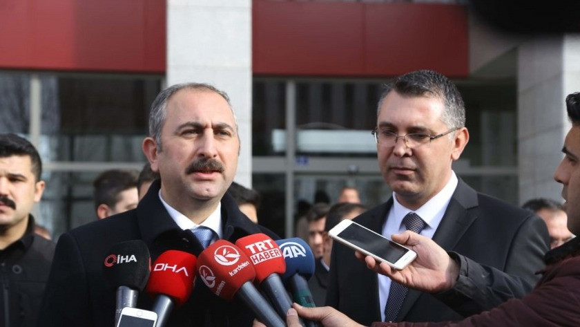 Adalet Bakanı Gül'den Haznevi Cemaat ziyareti açıklaması