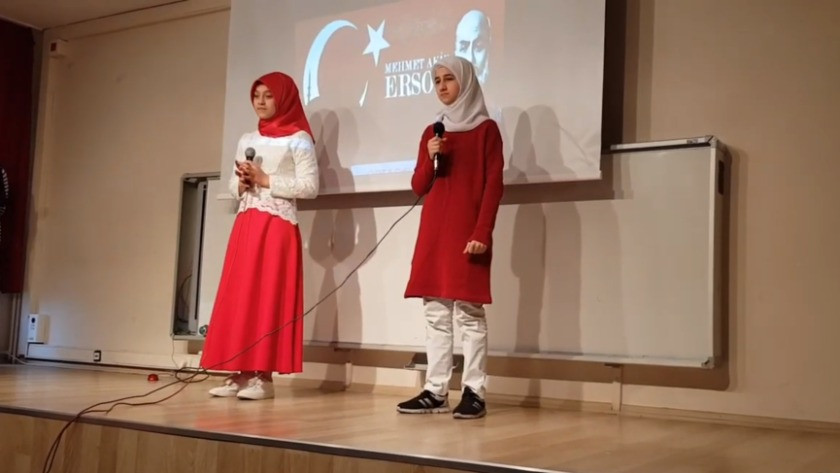 Kırıkkale Üniversitesi'nde Arapça İstiklal Marşı tepki çekti !