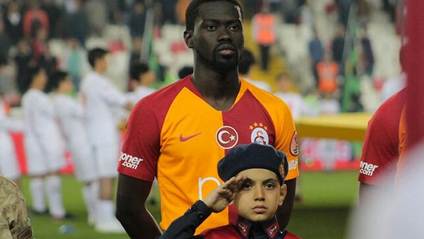 Ndiaye Trabzonspor'a 6 aylığına kiralandı