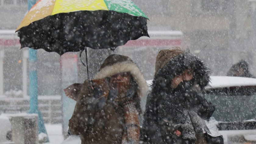 Kar kalınlığı bir karışı geçecek… Meteoroloji'den 10 ilimiz için uyarı