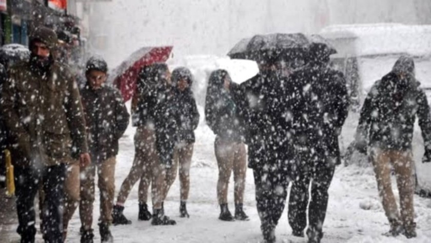 Meteoroloji'den şiddetli kar yağışı uyarısı