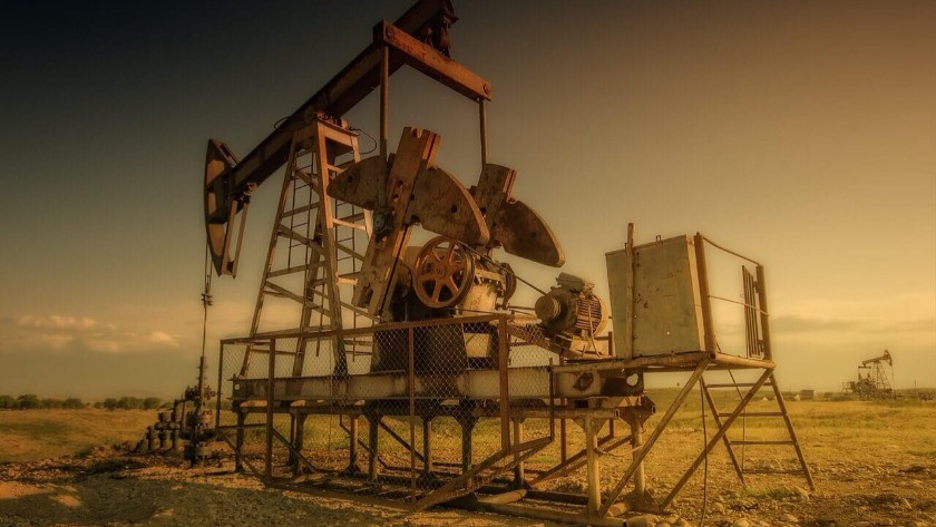 Orta Doğu’daki gerilimler altın ve petrol fiyatlarını yükseltti