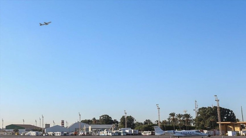 Trablus'taki tek sivil havalimanına roketli saldırı! Uçuşlar durduruldu