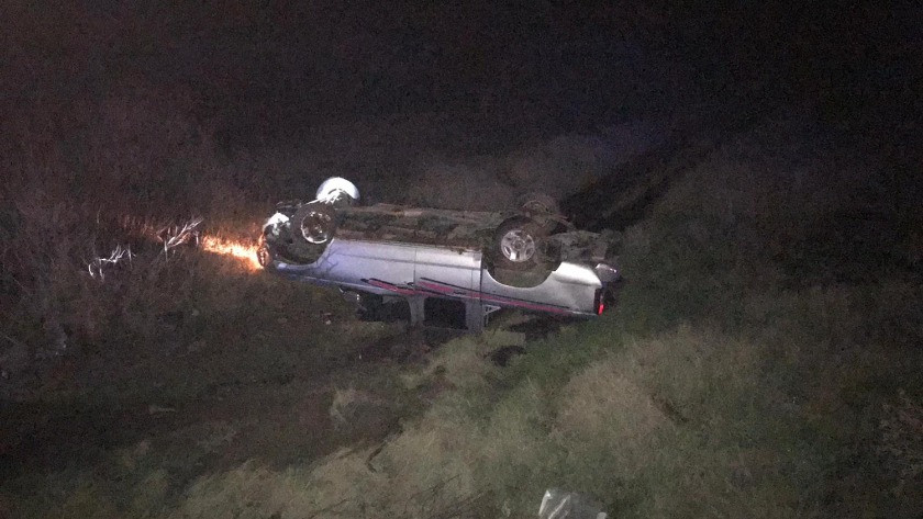 Manisa'da, takla atan kamyonetin sürücüsü öldü