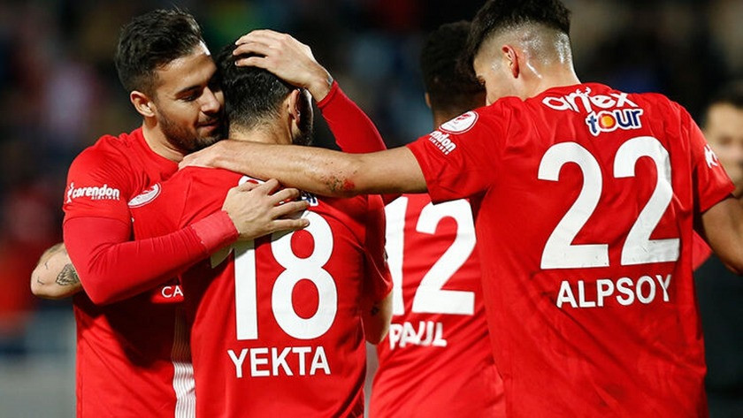 Antalyaspor - Göztepe maçın sonucu ve özeti : 4-3