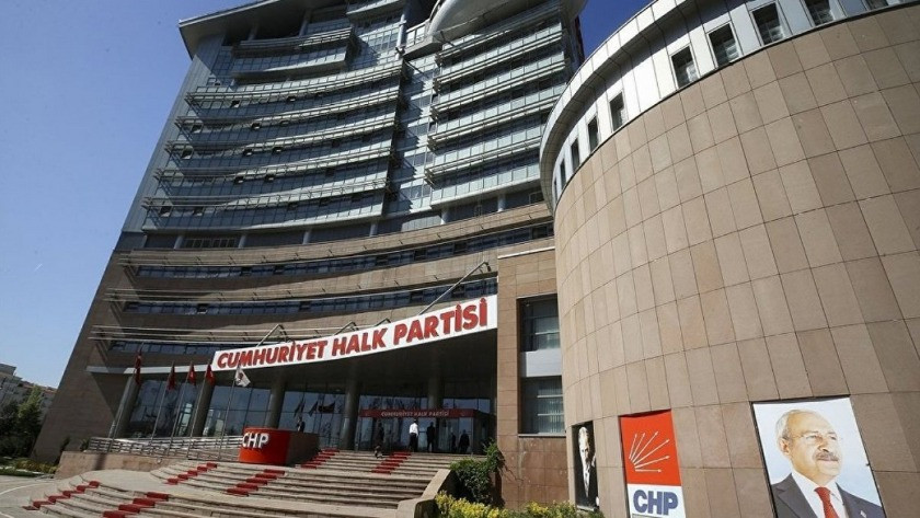 CHP İstanbul'da 39 ilçenin yeni başkanlarını seçti