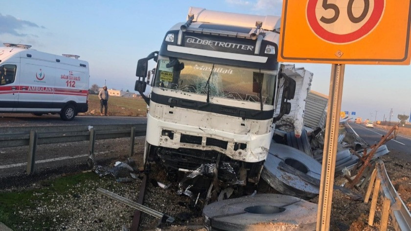 Nusaybin ipek yolunda trafik kazası: 2 yaralı