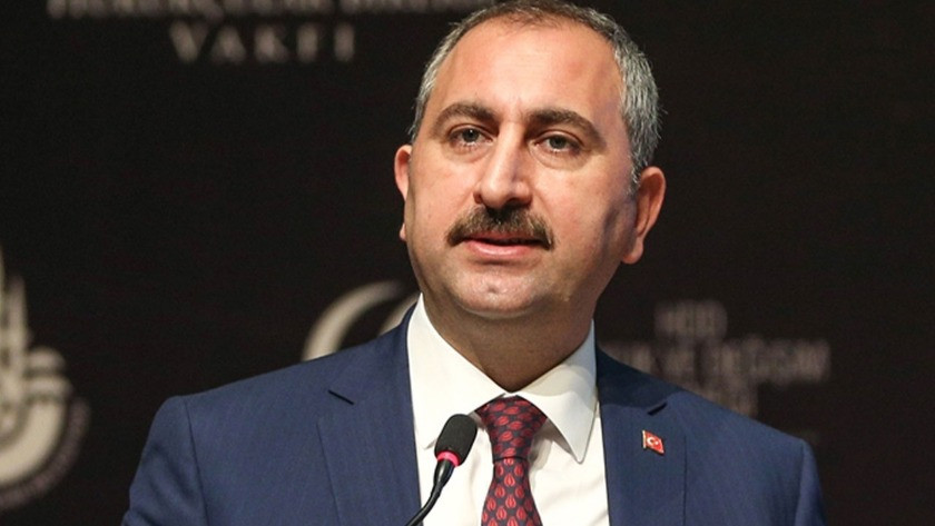 Adalet Bakanı Gül'den '10 bin dolar alan siyasetçi' iddiasıyla ilgili açıklama