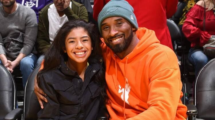 NBA efsanesi ve geleceğin yıldızı... Kobe Bryant ve kızı Gigi - Sayfa 1