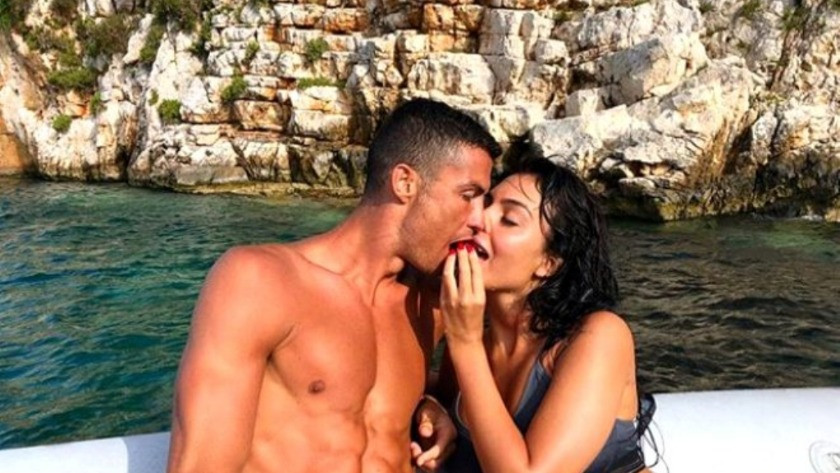 Ronaldo'nun sevgilisi Georgina'dan bomba itiraf !