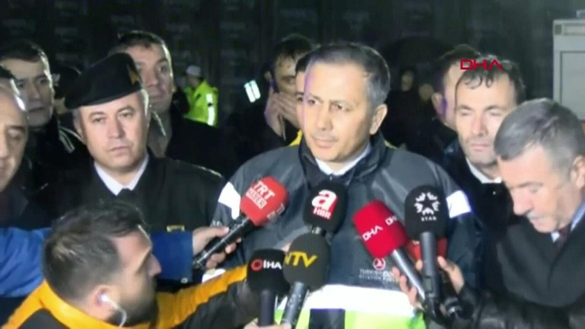 İstanbul Valisi uçak kazasıyla ilgili açıklama yaptı
