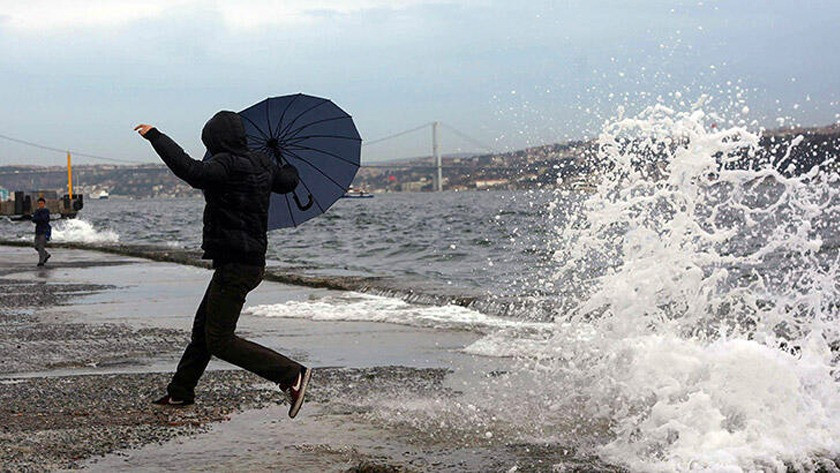 Kar beklenen İstanbul'a Valilik'ten kuvvetli fırtına uyarısı geldi!