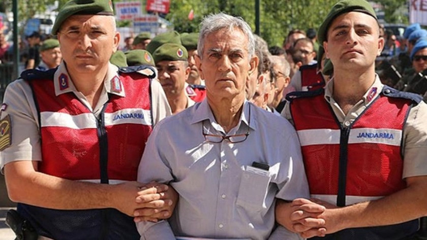 Akın Öztürk'ün emir astsubayı FETÖ'den gözaltına alındı