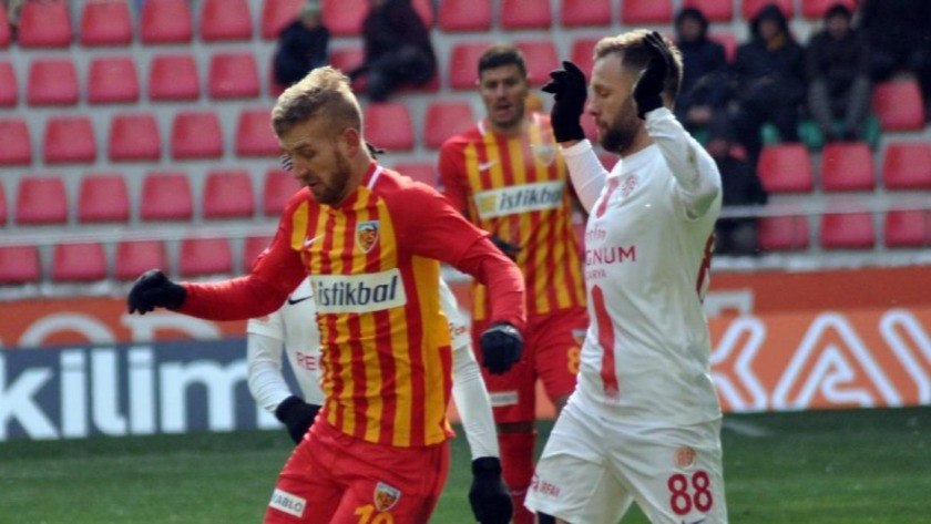 Kayserispor - Antalyaspor maç sonucu: 2-2 özet ve golleri izle