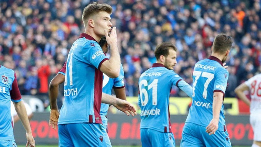 Trabzonspor - Sivasspor maçın sonucu: 2 -1 özet ve golleri izle