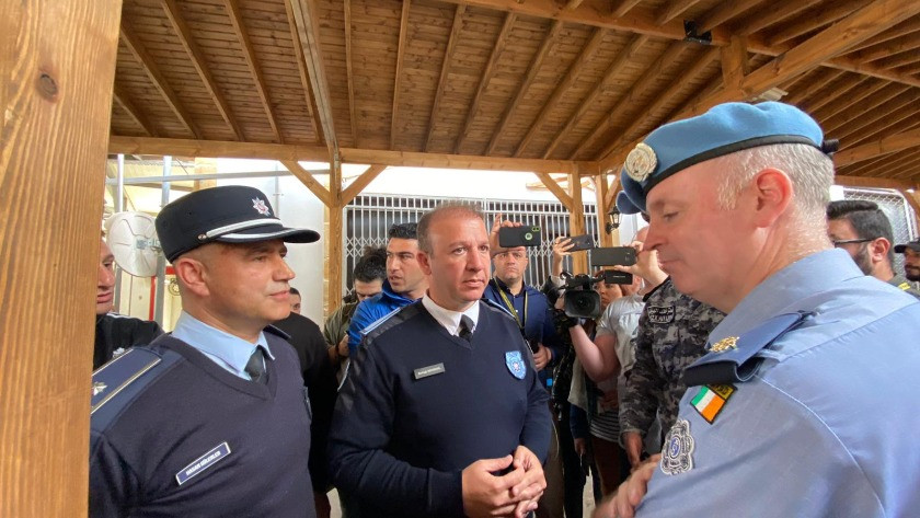 Kıbrıs'ta KKTC polisi ile BM askerleri arasında arbede!