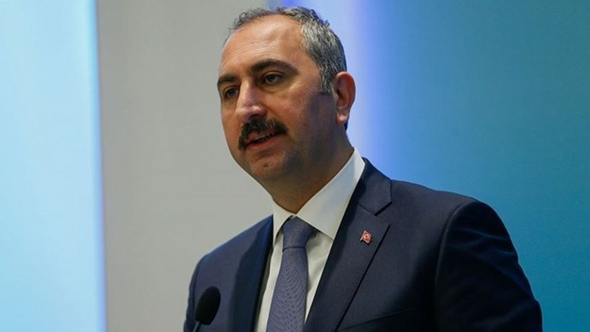 Abdulhamit  Gül'den cezaevlerinde Corona virüs önlemi açıklaması
