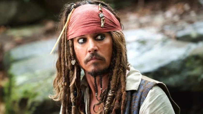 Johnny Depp Instagram hesabı açtı ! Johnny Depp kimdir?