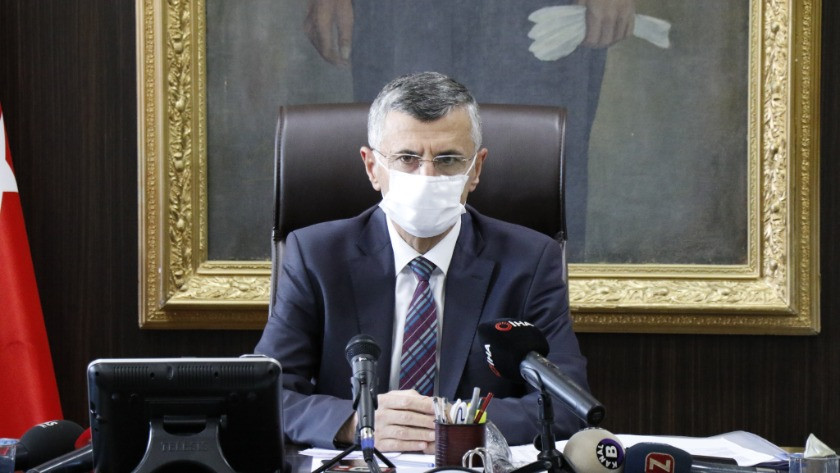 Vali Erdoğan Bektaş sağlık çalışanlarından özür diledi