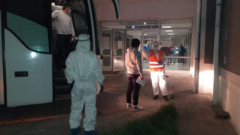Karantina gemisindeki 35 Türk vatandaşı Tekirdağ’a getirildi