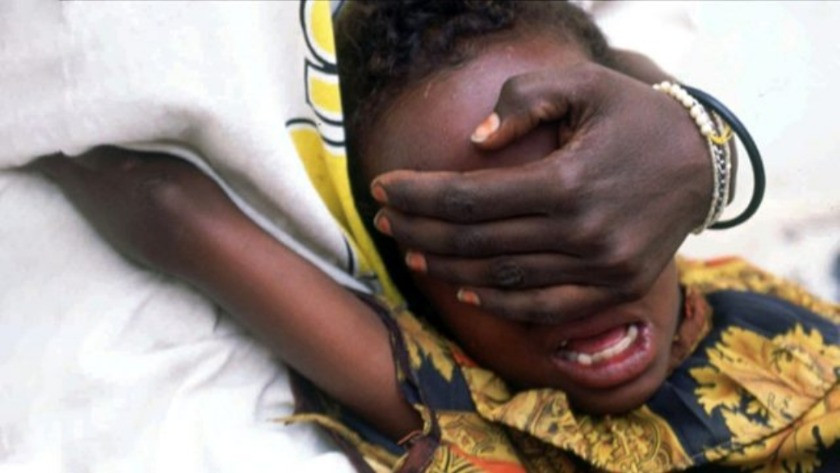 Sudan'da kadın sünneti yasaklandı !