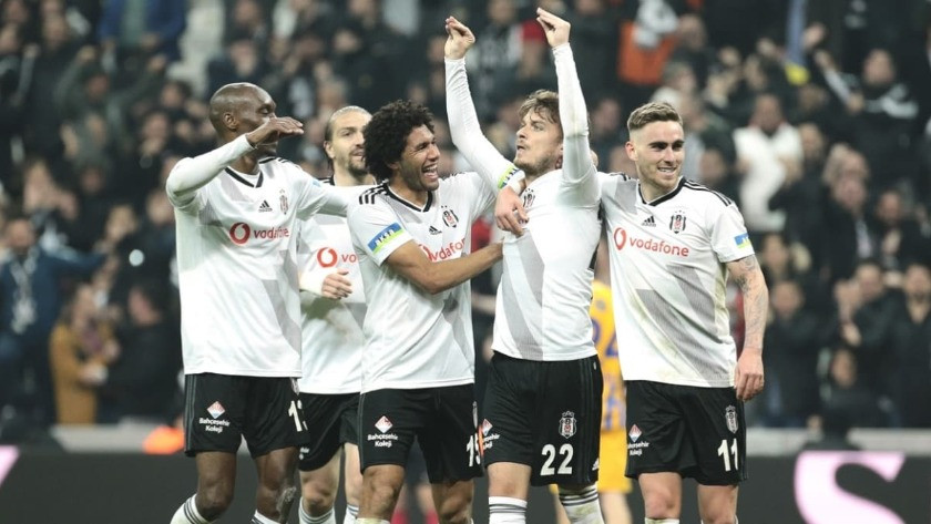 Hırvat çalıştırıcı Beşiktaş'ın yıldızlarına kancayı taktı!