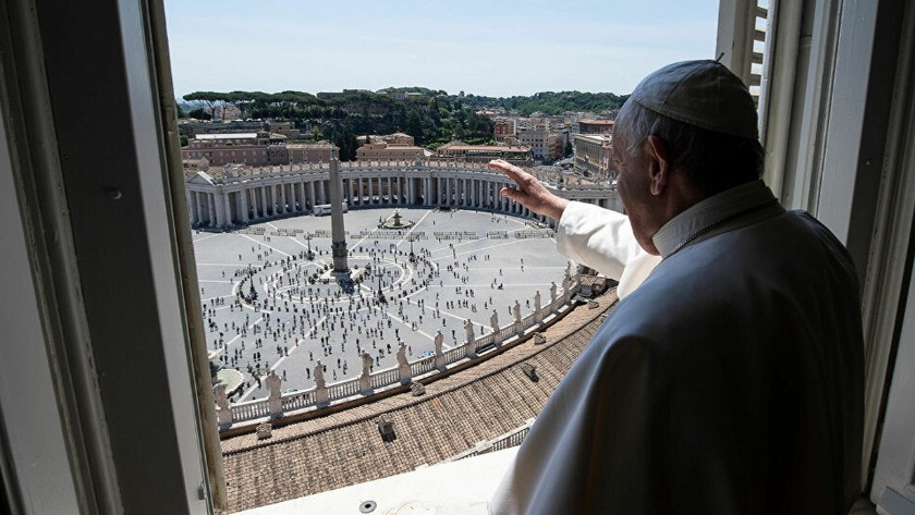 Papa Francis'den 3 ay sonra ilk kutsama