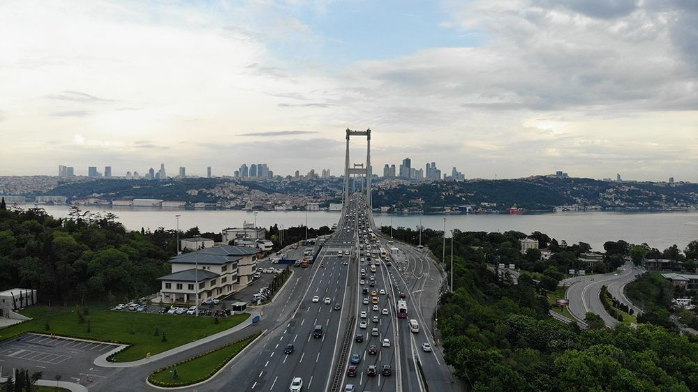 Normalleşme sabahında İstanbul bidiğimiz gibi: Yoğun trafik çilesi başladı! - Sayfa 4