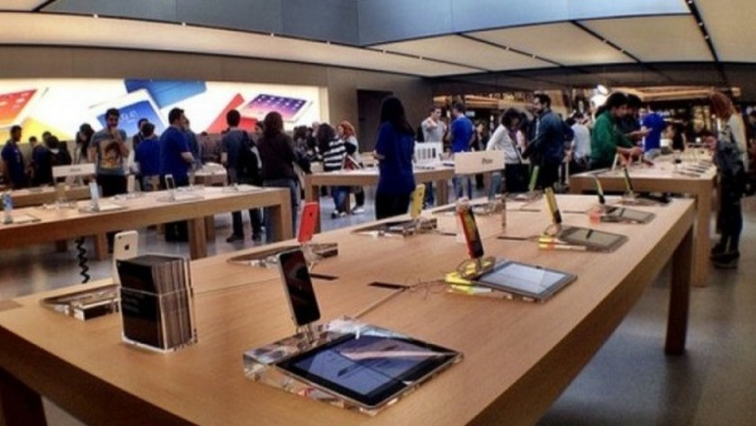 İstanbul'da  Apple mağazası yeniden açılıyor