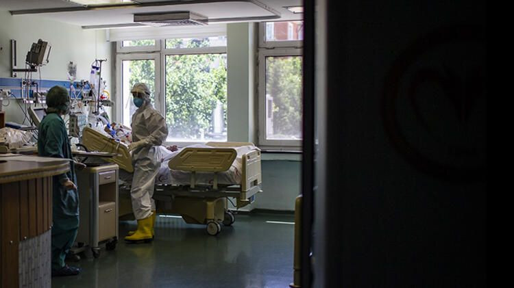 İstanbul Tıp Fakültesi'nden korkutan koronavirüs açıklaması! Hastalar iyileşiyor ama... - Sayfa 1