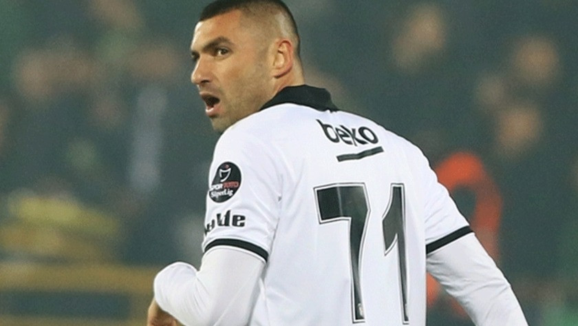 Burak Yılmaz, Antalyaspor maçını tribünde izledi!