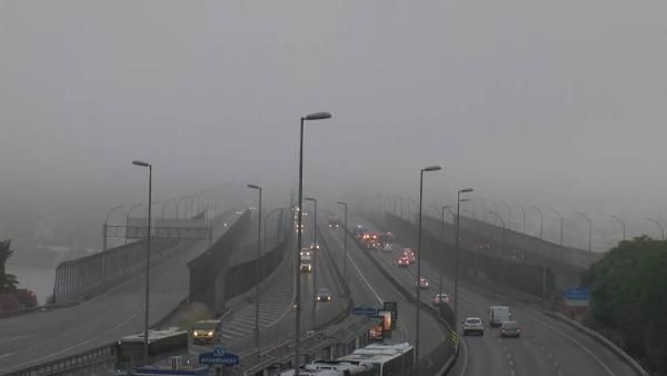 İstanbul'da sürücülere zor anlar yaşatan etkili sis kazaya neden oldu! - Sayfa 2
