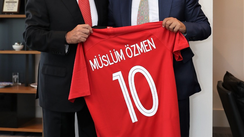 Gaziantep Futbol Kulübü Asbaşkanı Özmen iddialı konuştu: Hedefimiz Galatasaray'ı yenmek!
