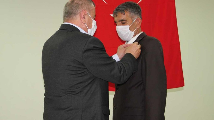 HDP’den istifa eden 3 belediye meclis üyesi AK Parti’ye geçti