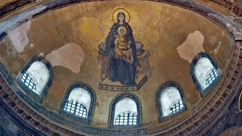 Ayasofya'da hristiyanlığa at mozaiklere çözüm bulundu