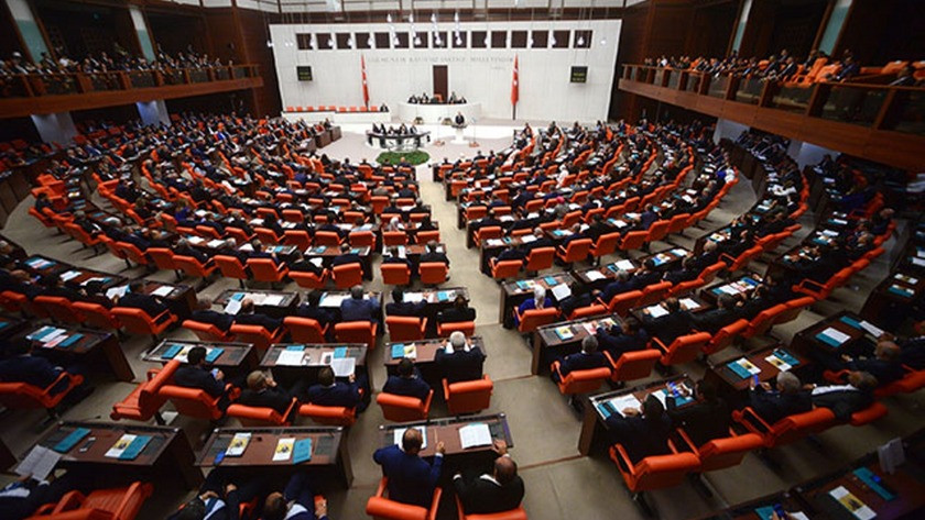 Yeni TSK Kanunu Meclis'te kabul edildi
