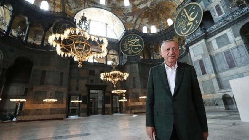 Erdoğan, Atatürk Havalimanı'ndan Ayasofya Camisi'ne geldi