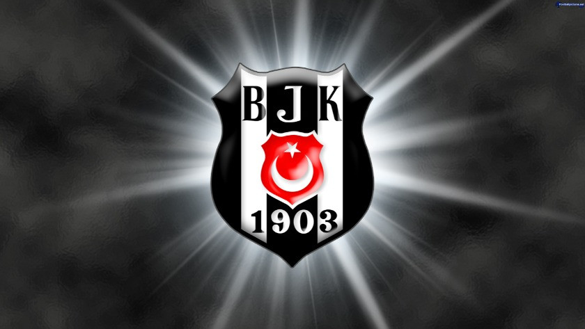 Beşiktaş ayrılığı resmen açıkladı! Takım arkadaşları ile vedalaştı