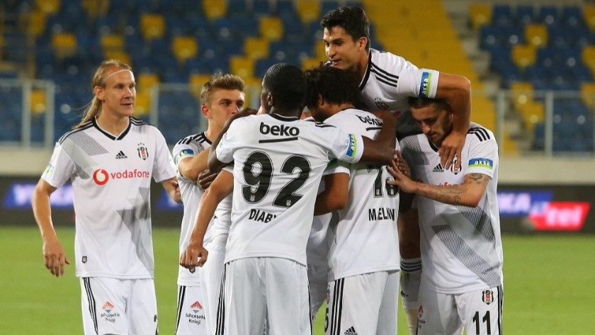 Beşiktaş, deplasmanda Gençlerbirliği'ni 3-0 mağlup etti