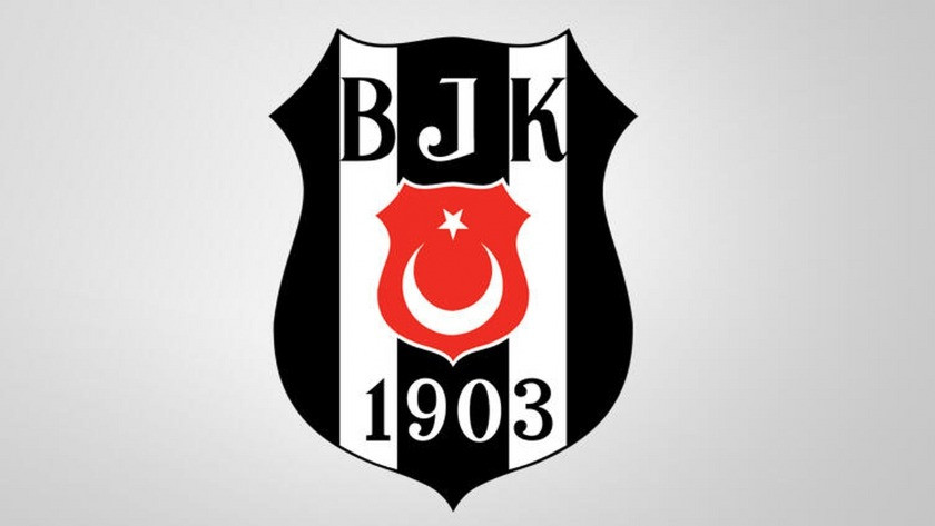 Beşiktaş'tan ayrılan Burak Yılmaz Lille ile anlaşmayı imzaladı