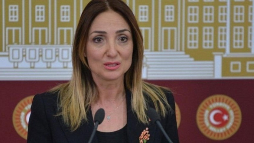 Aylin Nazlıaka CHP'nin Kadın Kolları Genel Başkanı oldu